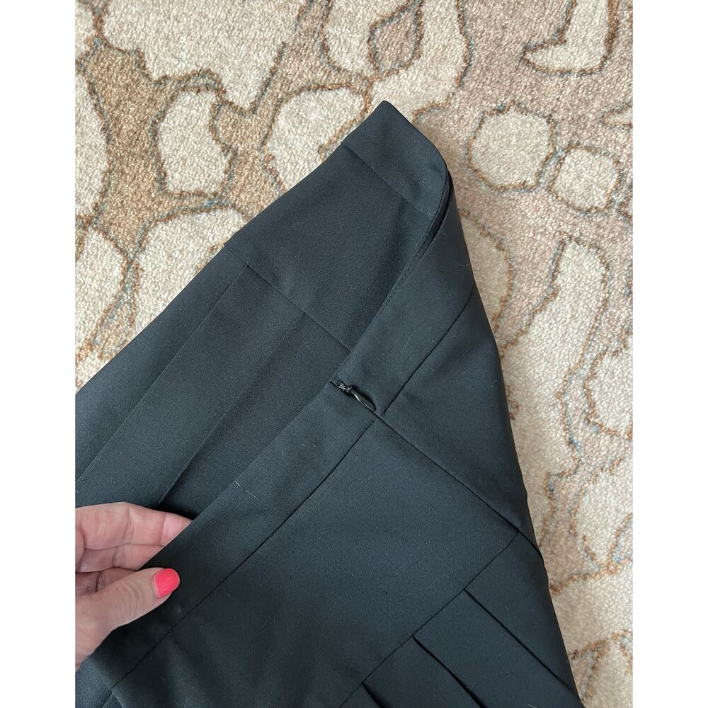 THEORY Women's Black Wool Levia Tailor Fabric Pleated Mini Skirt Sz 2 NWT - Picture 3 of 9